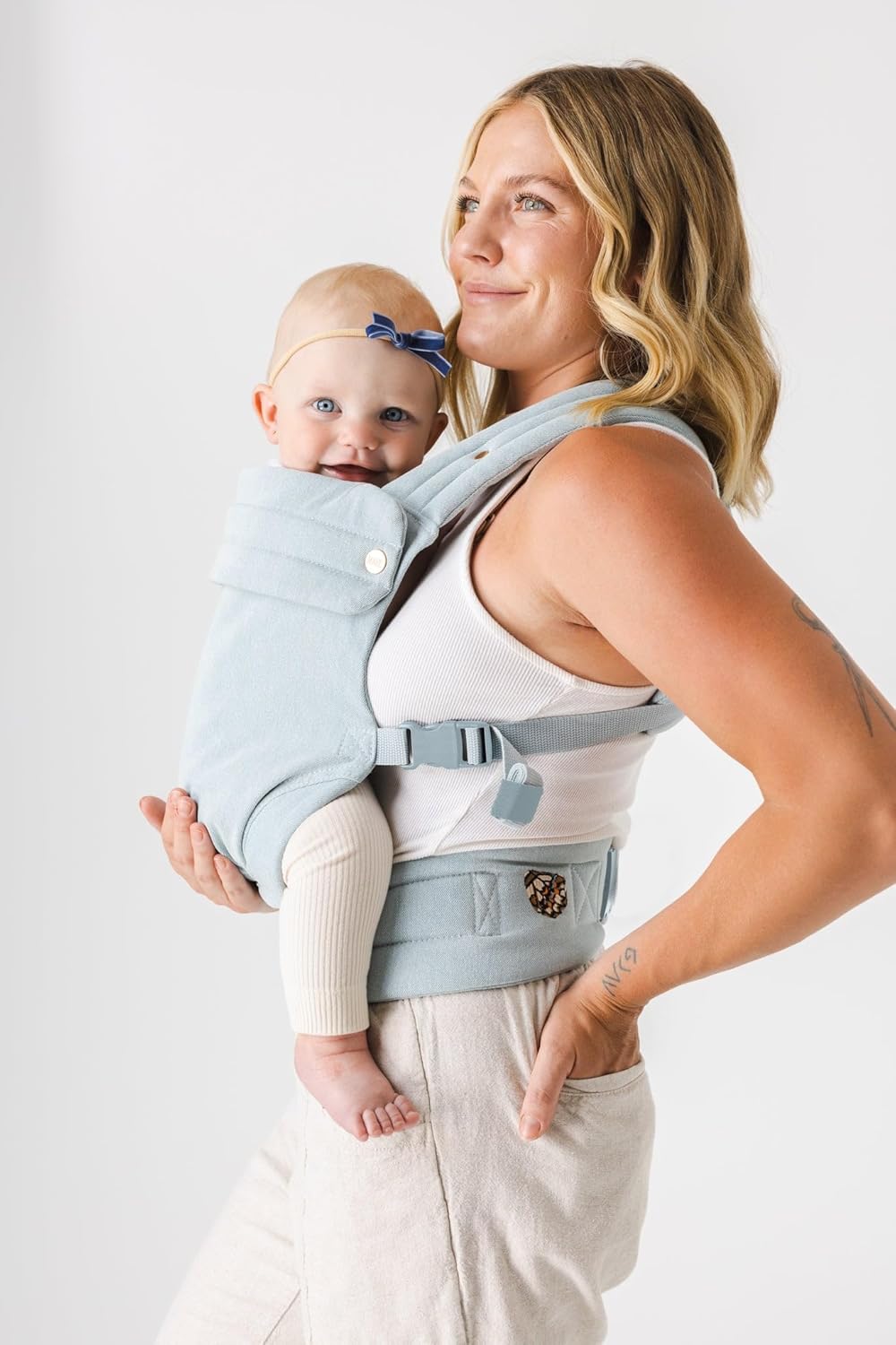 Mabe Monarch Ergonomic Baby Carrier Dream Wash Denim